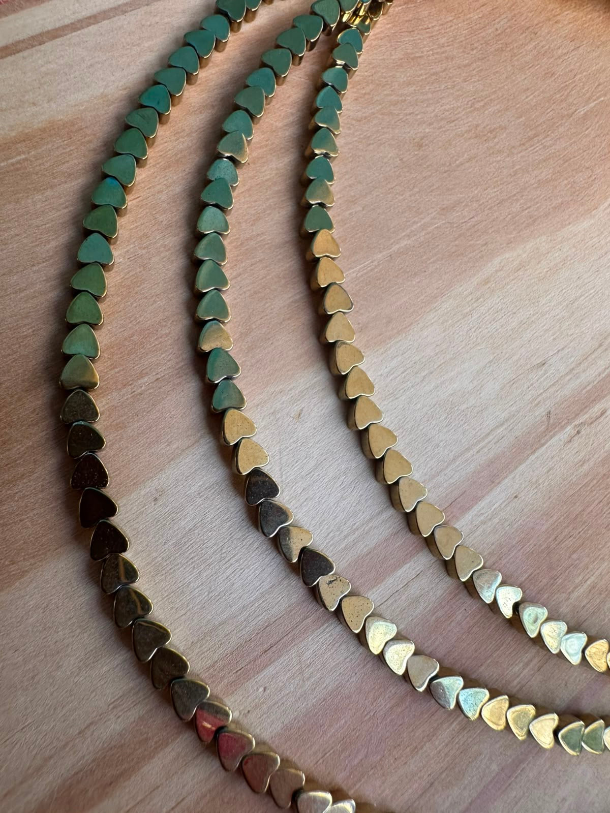 Choker Mini Coração de Hematita