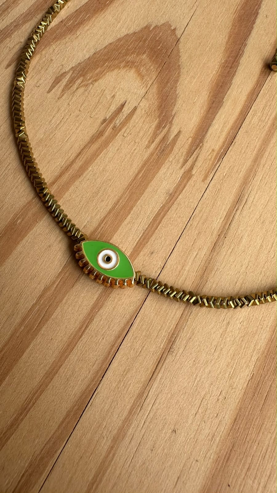 Choker Hematita com Olho Grego