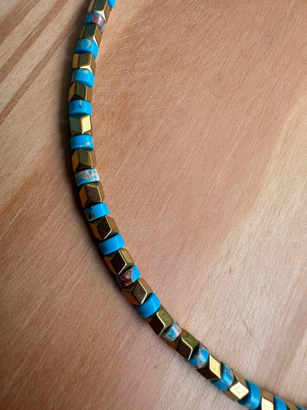 Choker Hematita com Turquenita