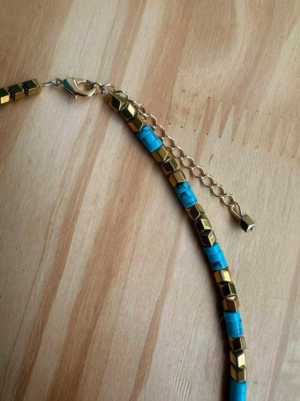 Choker Hematita com Turquenita