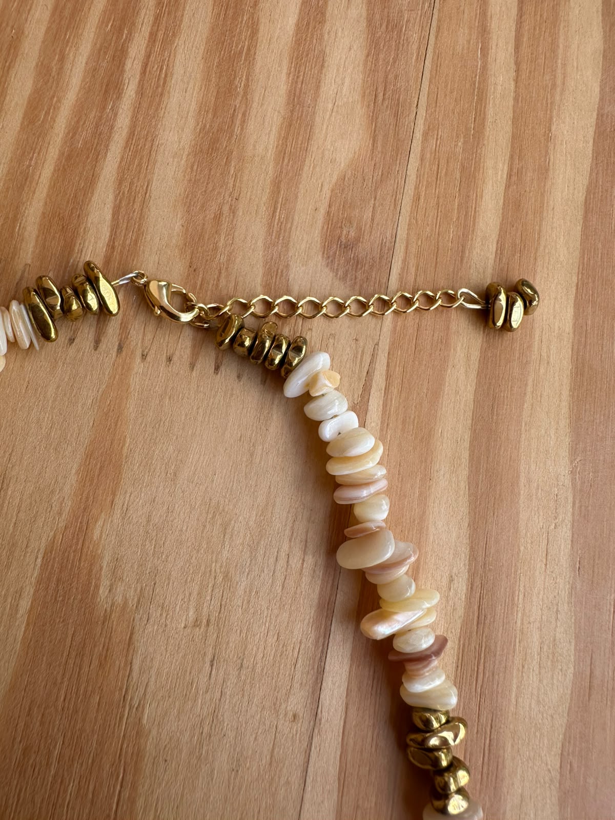 Choker Cascalho de Madrepérola com Hematita