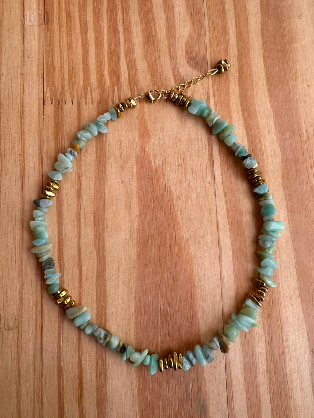 Choker Cascalho de Amazonita com Hematita