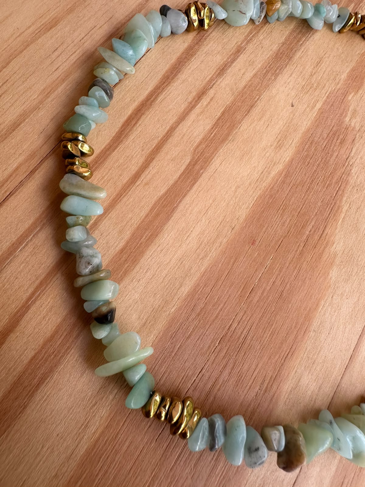 Choker Cascalho de Amazonita com Hematita