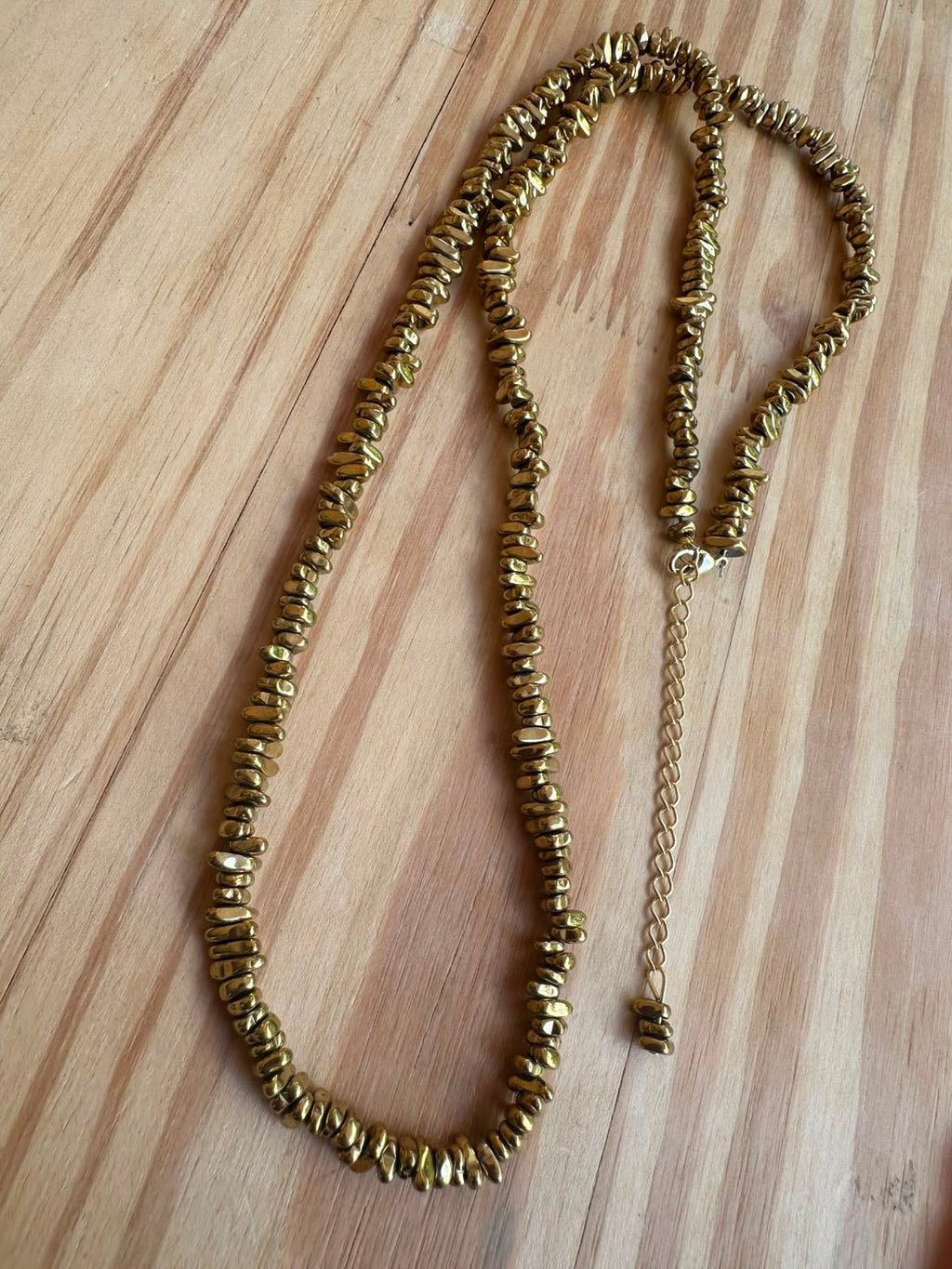 Colar Longo Cascalho de Hematita