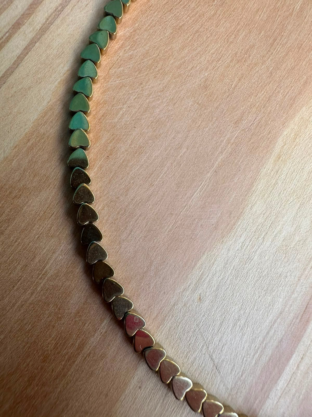Choker Mini Coração de Hematita