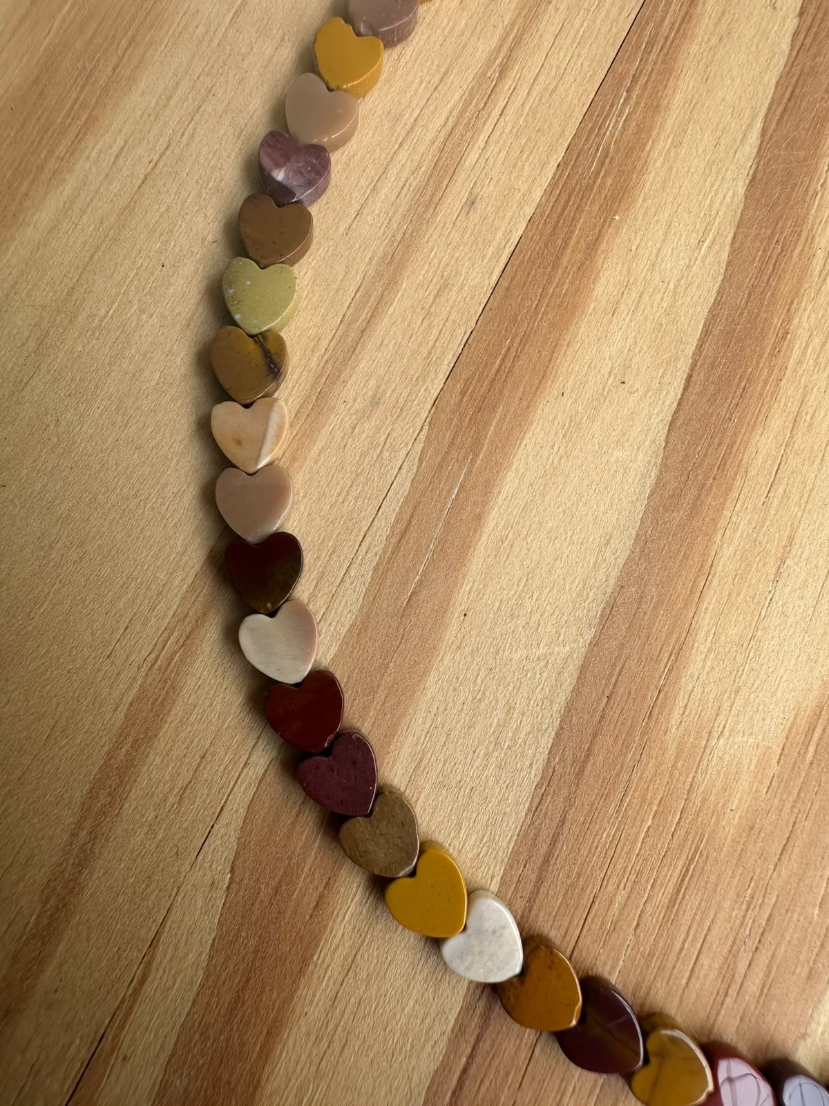 Choker Coração Médio Jaspe Australiano