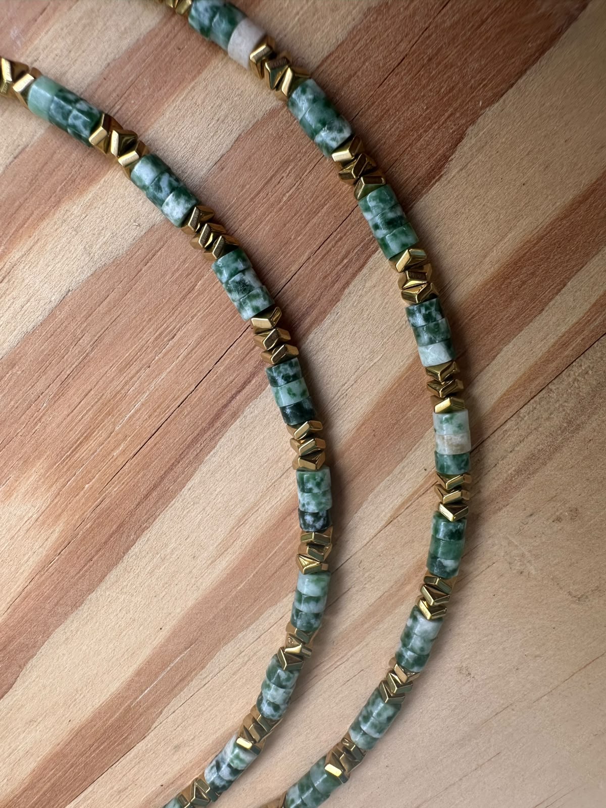 Choker Hematita com Ágata Árvore
