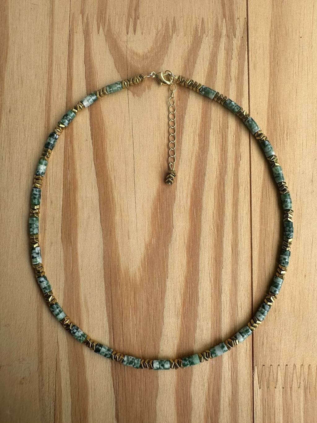 Choker Hematita com Ágata Árvore