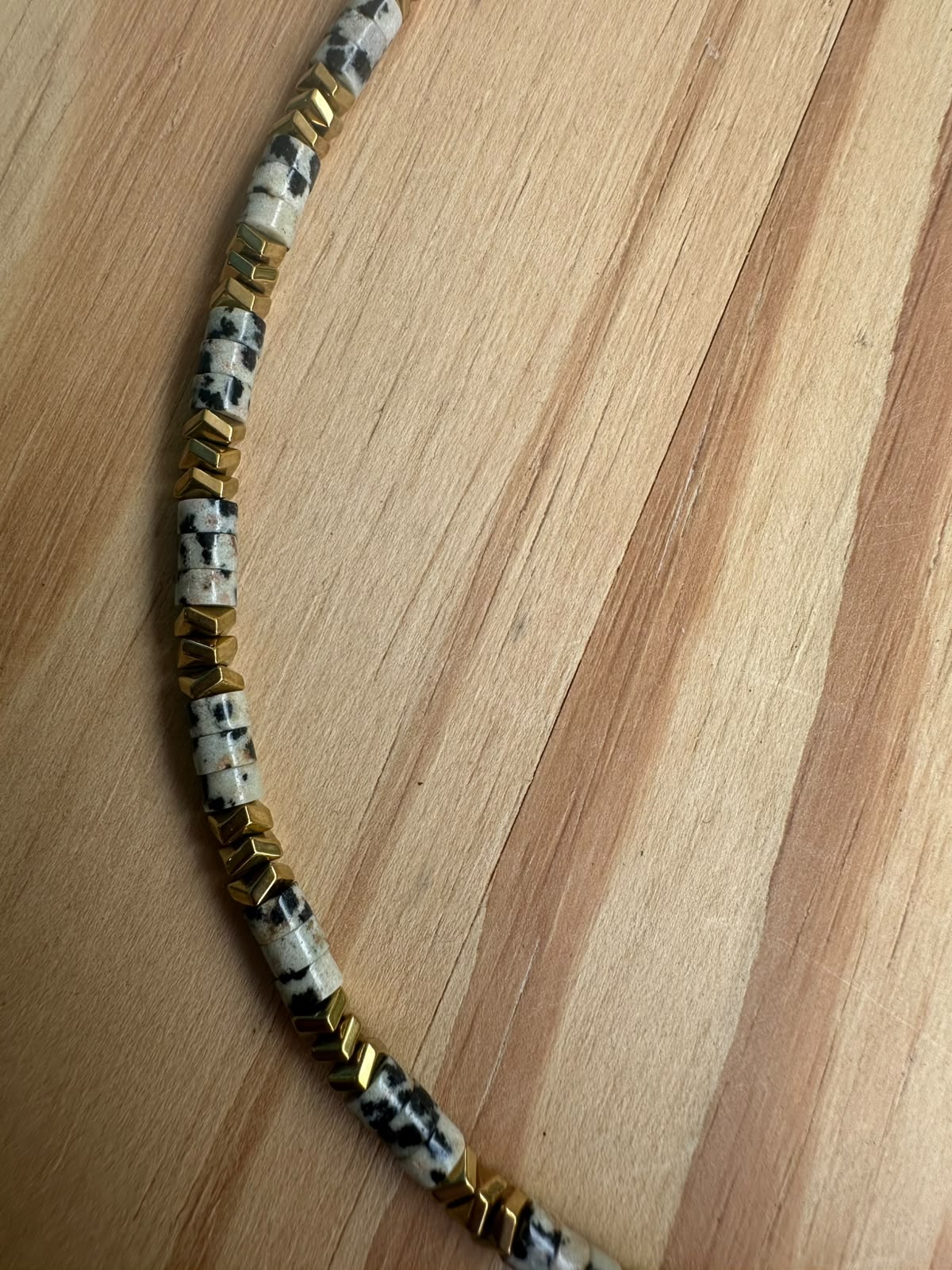 Choker Hematita com Ágata Dálmata
