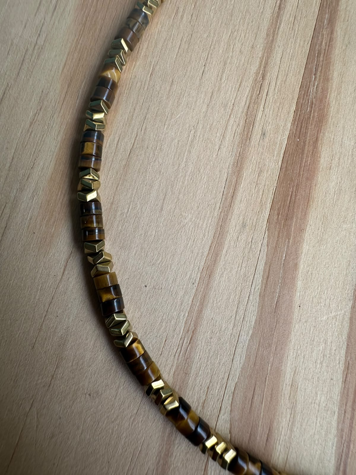 Choker Olho de Tigre com Hematita