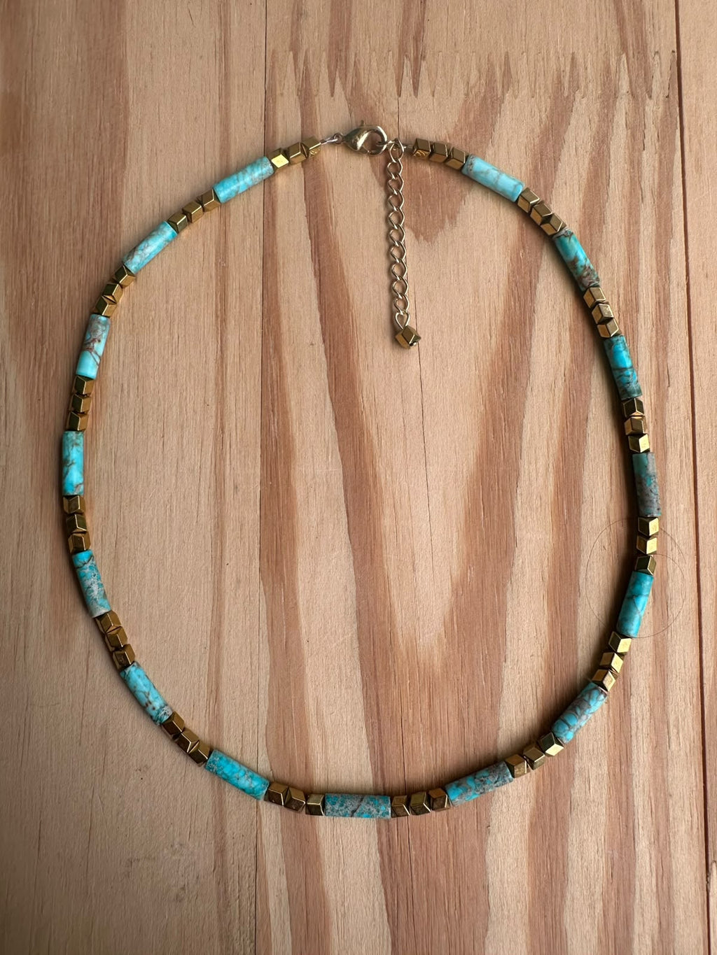 Choker Turquesa com Hematita